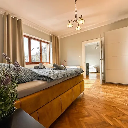 Apartment 3 - Masaryk A 100m2 Centrum Kosice